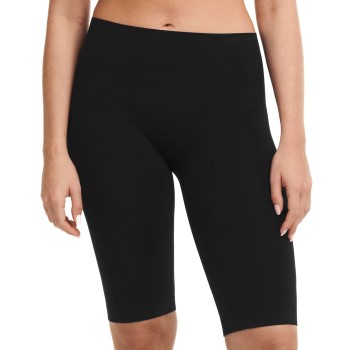 Chantelle Smooth Comfort Sculpting Long Shorts