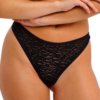 Freya Serenne Thong