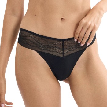 Triumph Breathe and Lift Smart String
