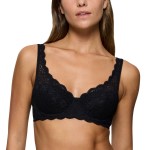 Triumph Amourette Wired Bra With Lace