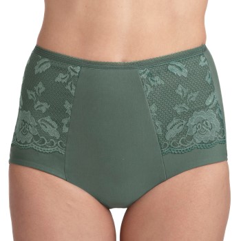 Miss Mary Lovely Lace Girdle