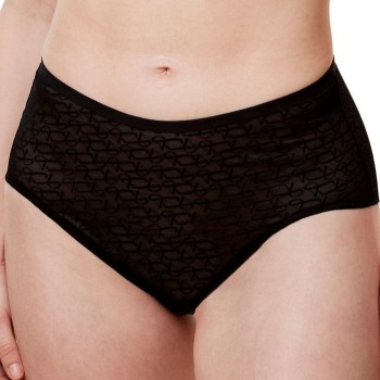 Triumph Signature Sheer Maxi