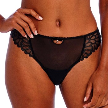 Freya Loveland Brief