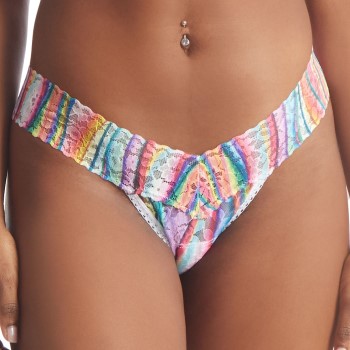 2-Pack Hanky Panky Daily Lace Low Rise Thong D1