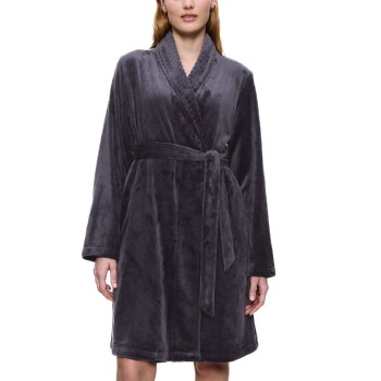 Triumph Fleece Robe