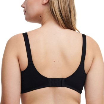 Chantelle Intrigue Full Coverage Underwire Bra