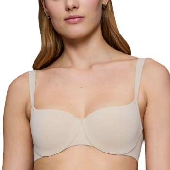 Triumph Body Make-Up Illusion Balconette Bra